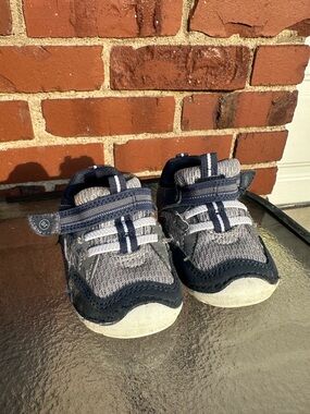 Stride Rite Toddler Navy and Gray Hook-and-Loop Sneakers